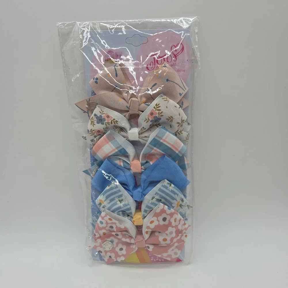 Lot 18ct Jojo Siwa 5
